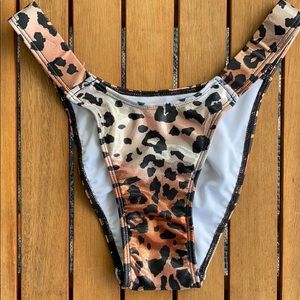 Minimale Animale high cut brief in cheetah print